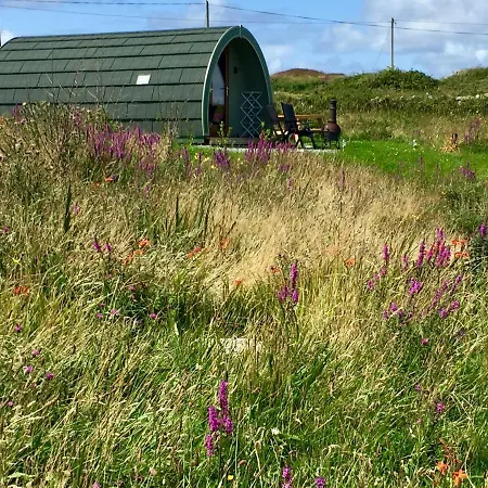 Earls View Maxi Pod Carna