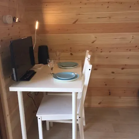 Earls View Maxi Pod *