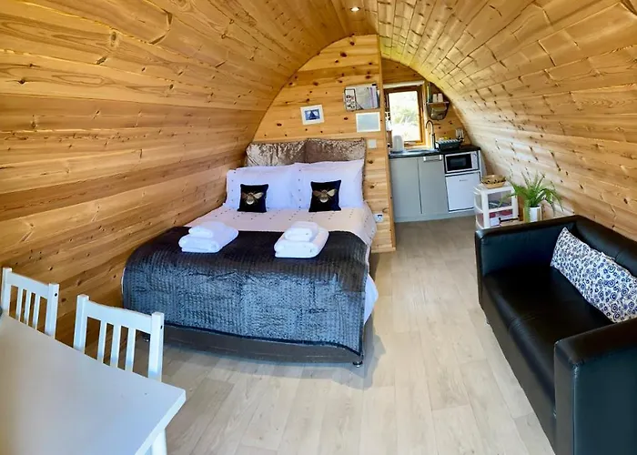 Earls View Maxi Pod *