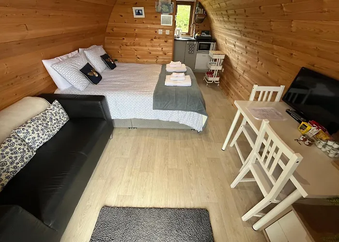 Earls View Maxi Pod Glamping Carna