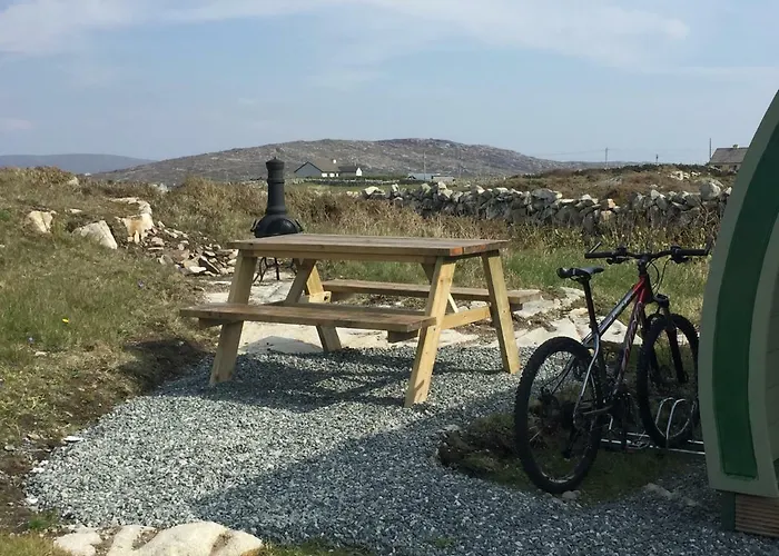 Glamping Earls View Maxi Pod